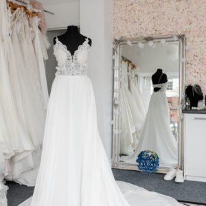 https://sydneygracebridal.co.uk/wp-content/uploads/2025/06/5-300x300.jpeg