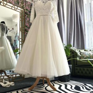 https://sydneygracebridal.co.uk/wp-content/uploads/2025/06/IMG_7490-300x300.jpeg