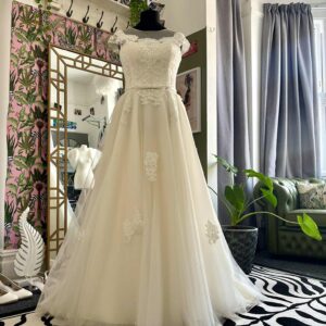 https://sydneygracebridal.co.uk/wp-content/uploads/2025/06/att.-CvrmULssAiZcB2dOh7cyOcyYAFy7IduLvyMnnOAOmc-300x300.jpeg