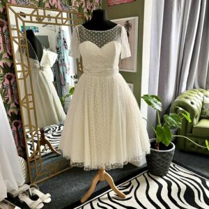 https://sydneygracebridal.co.uk/wp-content/uploads/2025/06/att.vMEnJbAY4Y1GqEXaW-DVQQ-dexGcOHEcGHoMY8v_mdw-300x300.jpeg