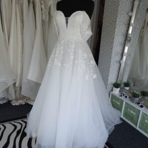 https://sydneygracebridal.co.uk/wp-content/uploads/2025/07/DSC00344-300x300.jpeg
