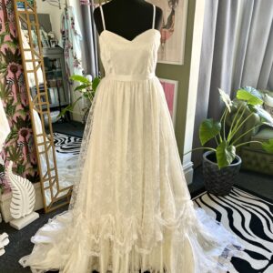 https://sydneygracebridal.co.uk/wp-content/uploads/2025/07/IMG_0351-300x300.jpeg