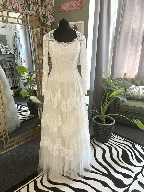 Vintage Wedding Dress