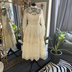 https://sydneygracebridal.co.uk/wp-content/uploads/2025/07/IMG_0435-300x300.jpeg