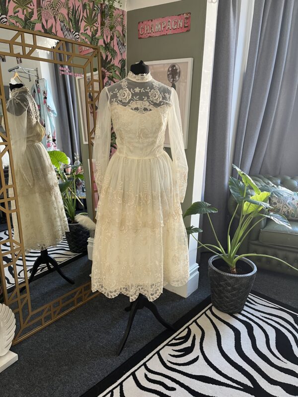 Vintage Wedding Dress