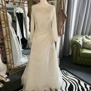 https://sydneygracebridal.co.uk/wp-content/uploads/2025/11/IMG_2525-300x300.jpeg